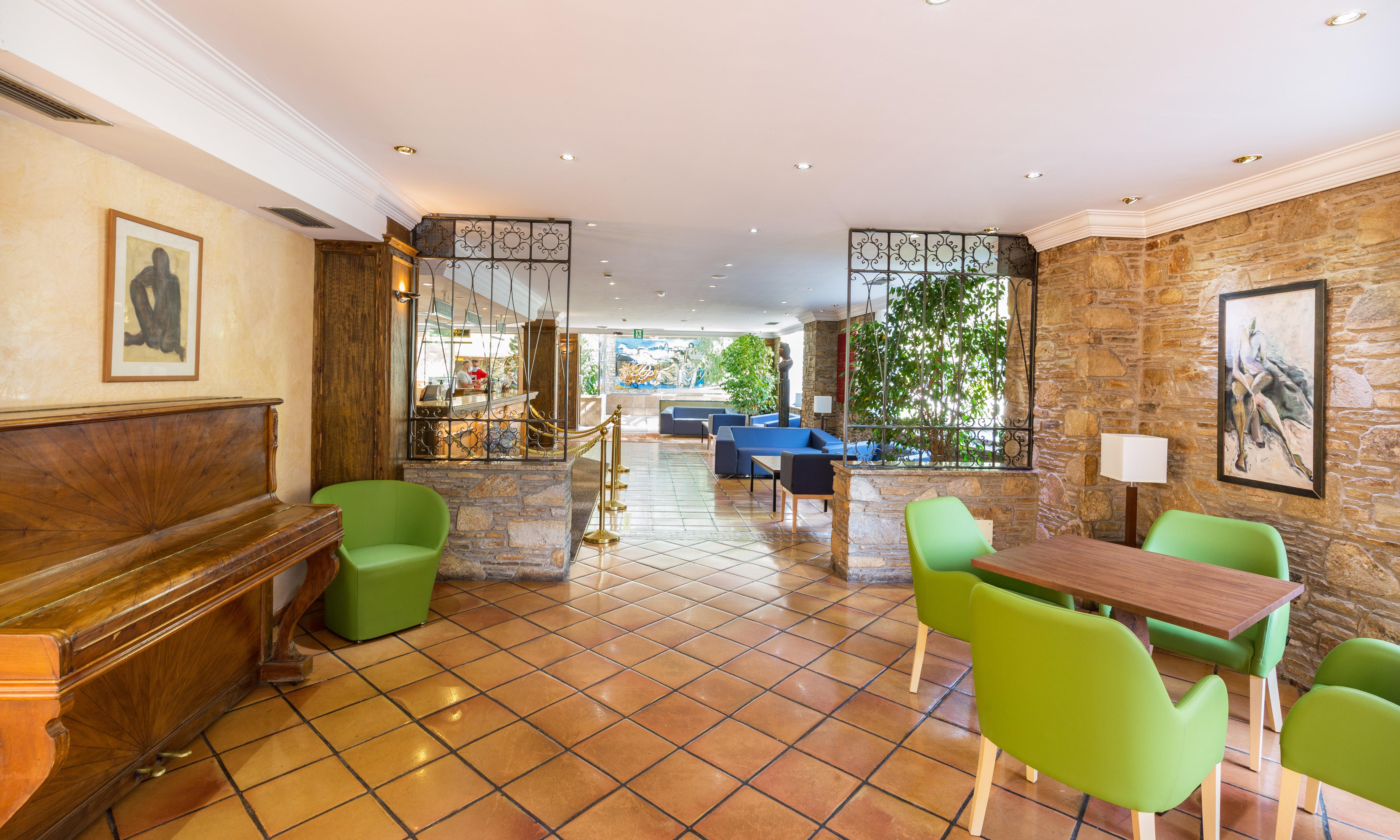 Hotel Princesa Parc Excellence Arinsal Εξωτερικό φωτογραφία The lobby