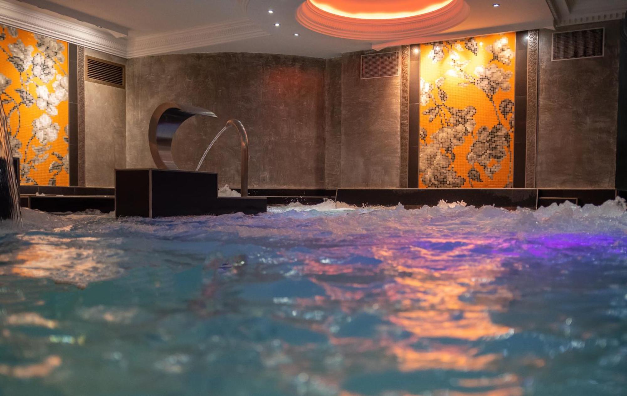 Hotel Princesa Parc Excellence Arinsal Εξωτερικό φωτογραφία The spa at The Dorchester
