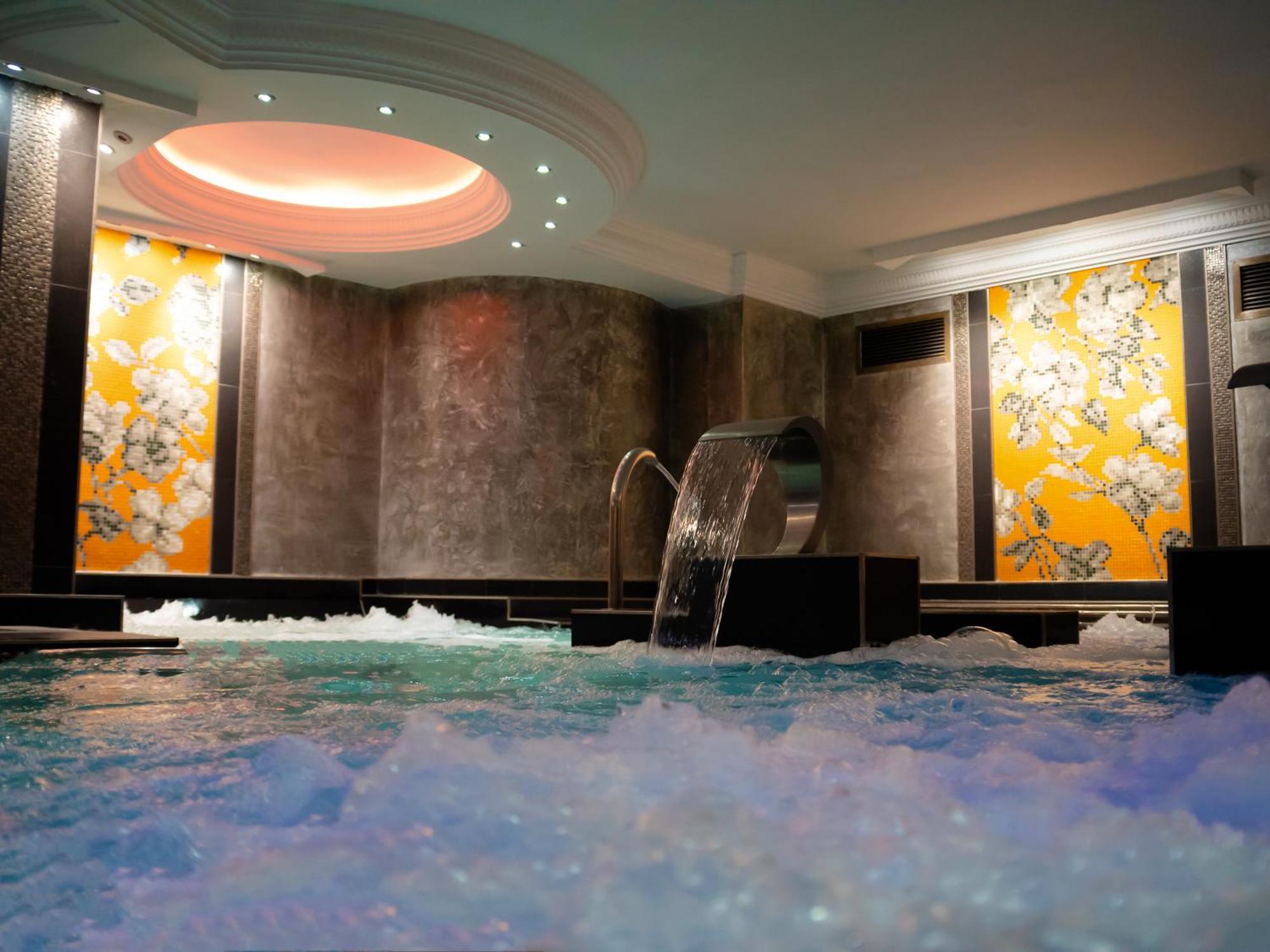 Hotel Princesa Parc Excellence Arinsal Εξωτερικό φωτογραφία The spa at The Dorchester