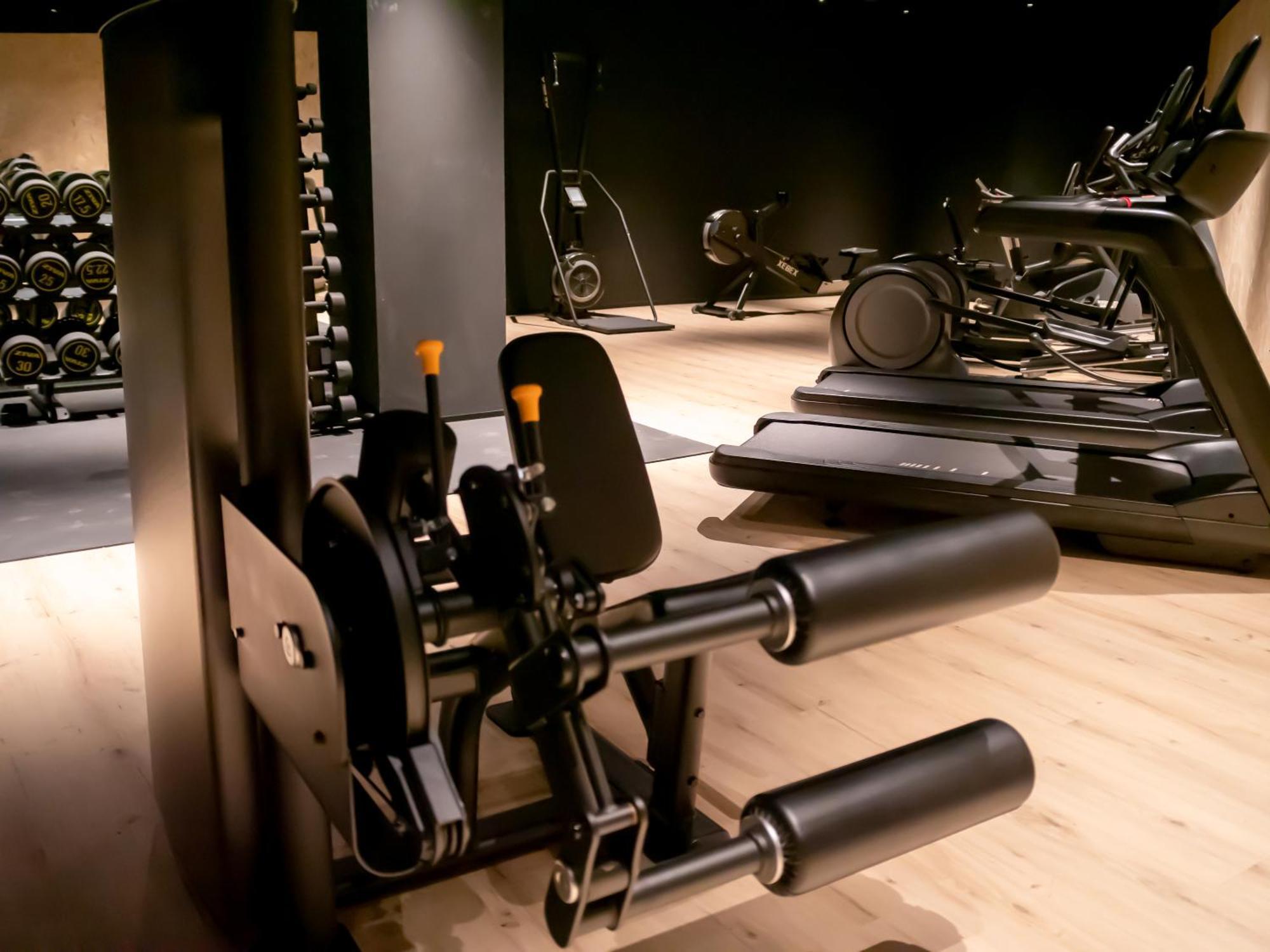 Hotel Princesa Parc Excellence Arinsal Εξωτερικό φωτογραφία Leg extension machine